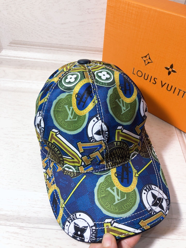 ブランド帽子側面デザイン